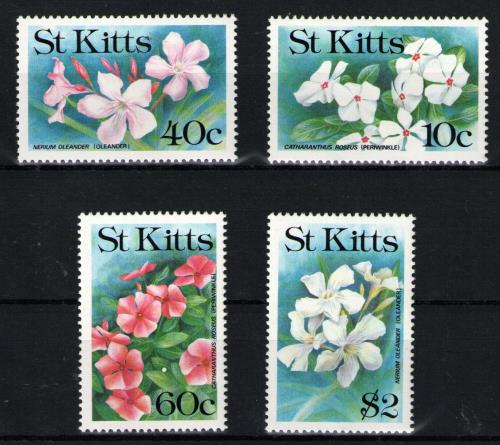 St Kitts. nº 733/36